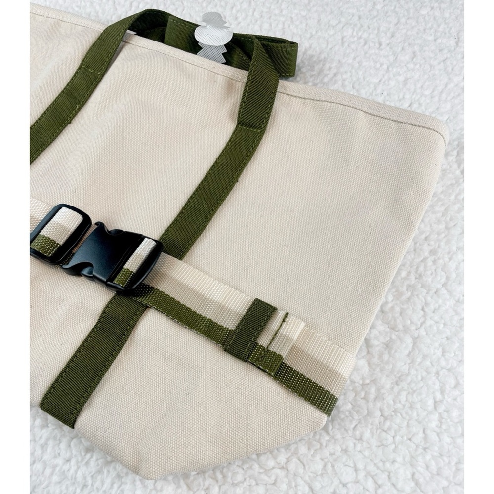 DSW • Ivory/Green Canvas Travel Tote Bag - Picture 7 of 16